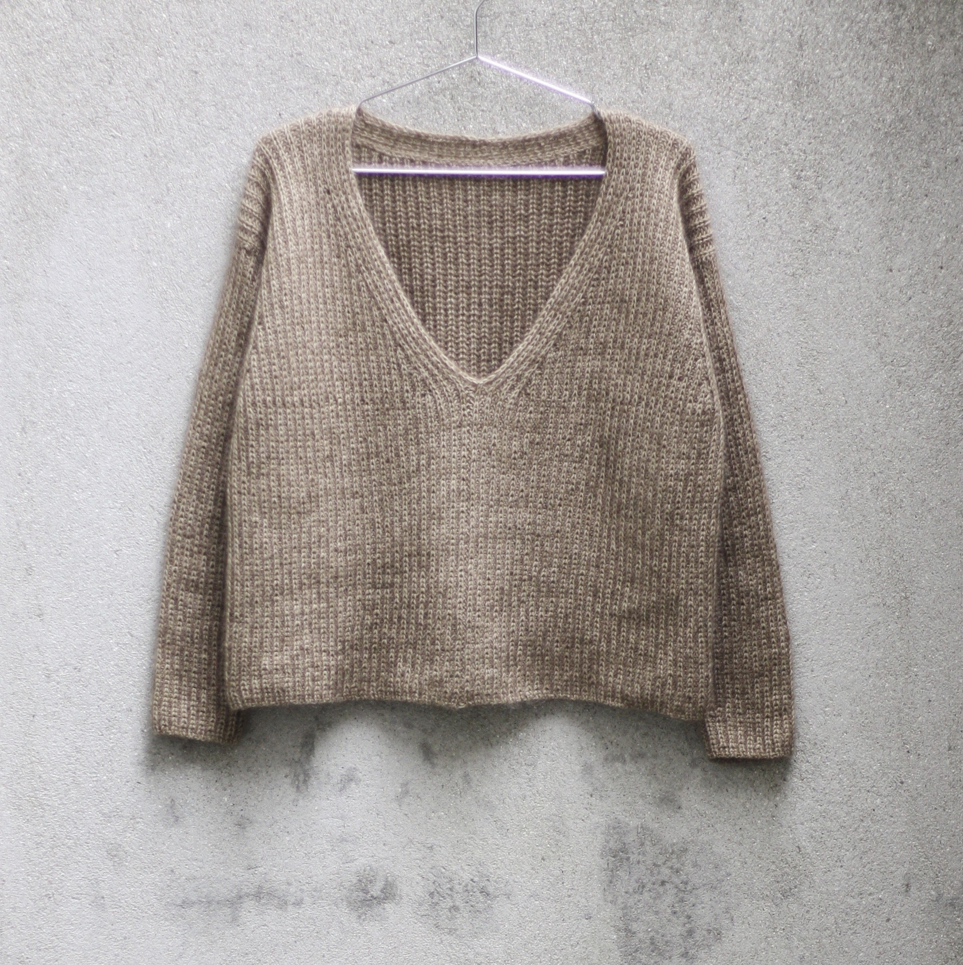 Deep Valley Sweater - Strickset