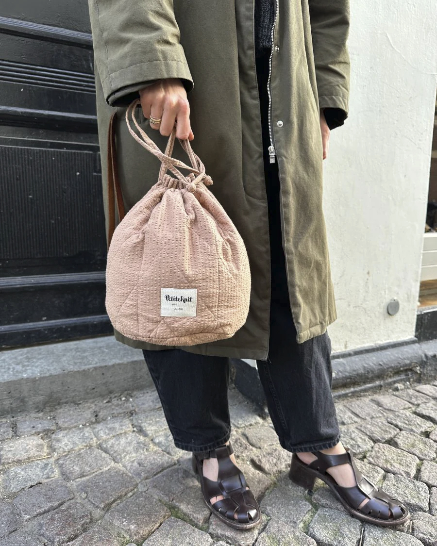 PetiteKnit Get your Knit Together Bag  -  Praline Seersucker